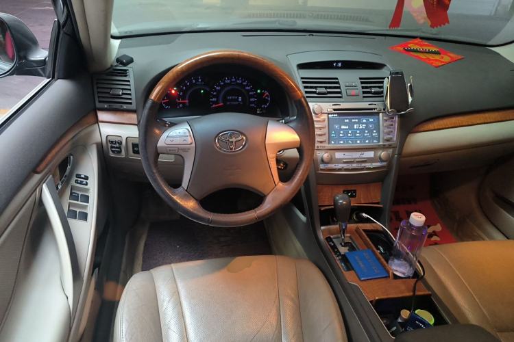 Used Toyota Camry 2011 240G Luxury Anniversary Edition Steering Wheel