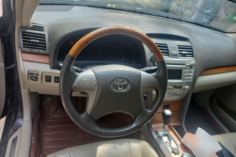 Used Toyota Camry 2011 240G Classic Anniversary Edition Steering Wheel