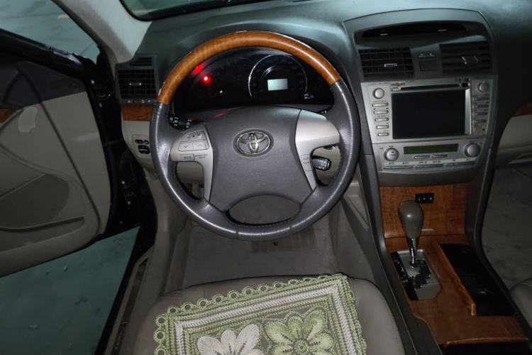 Used Toyota Camry 2011 240G Classic Anniversary Edition Steering Wheel