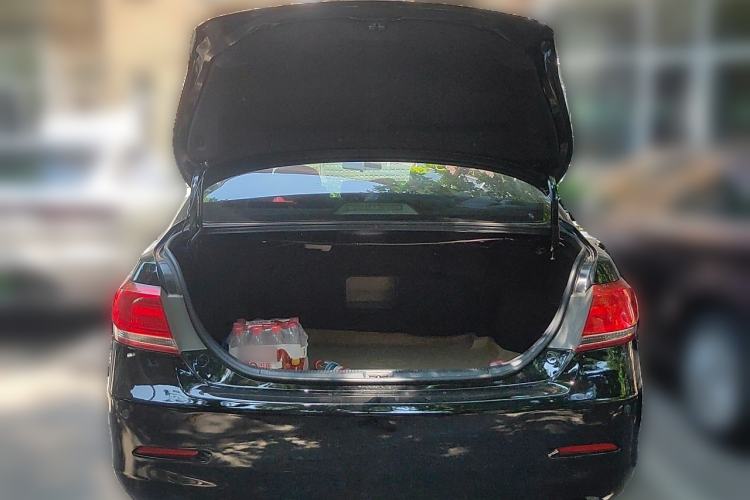 Used Toyota Camry 2011 200G Classic Anniversary Edition Trunk