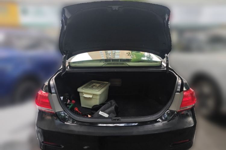 Used Toyota Camry 2011 200G Classic Anniversary Edition Trunk