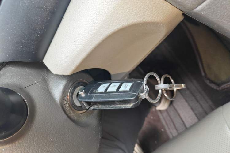 Used Toyota Camry 2011 200G Classic Anniversary Edition Vehicle Key