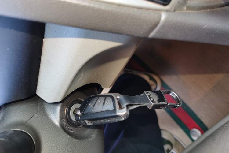 Used Toyota Camry 2011 200G Classic Anniversary Edition Vehicle Key