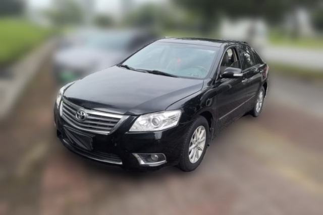 Ojetý Toyota Camry 2011 200G Classic Anniversary Edition