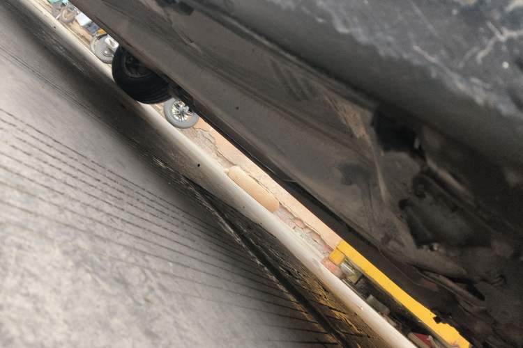 Used Toyota Camry 2011 240G Classic Anniversary Edition Chassis Front Right