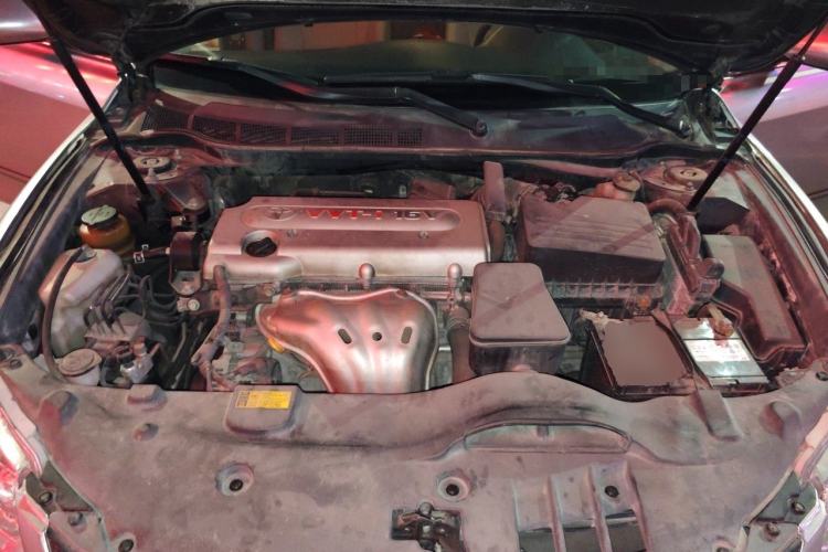 Used Toyota Camry 2011 200E Elite Sunroof Edition Engine Bay