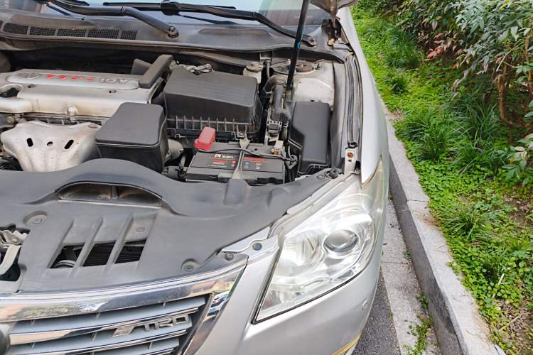 Used Toyota Camry 2011 200G Classic Anniversary Edition Engine Bay Left
