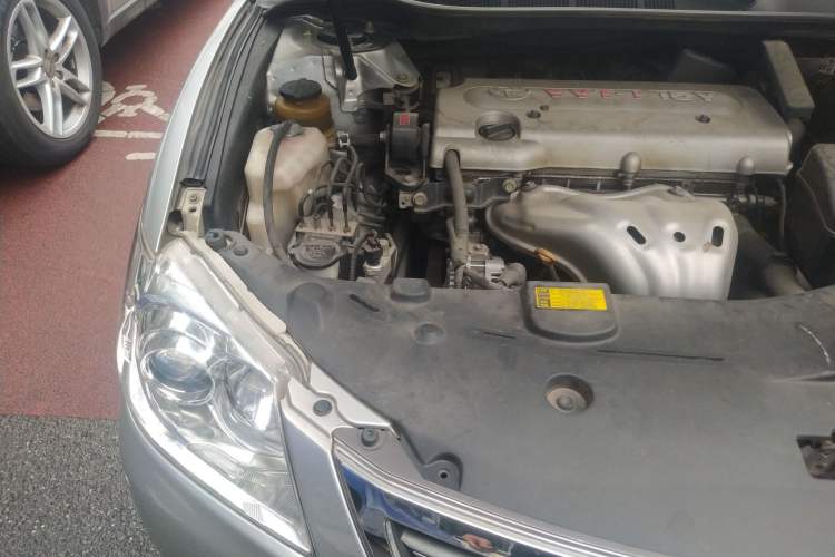 Used Toyota Camry 2011 200G Classic Anniversary Edition Engine Bay Right
