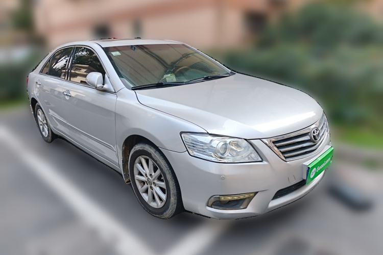 Used Toyota Camry 2011 200G Classic Anniversary Edition Front Right 45 Deg
