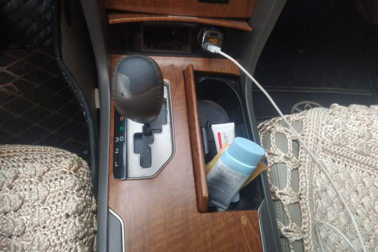 Used Toyota Camry 2011 200G Classic Anniversary Edition Gear Lever