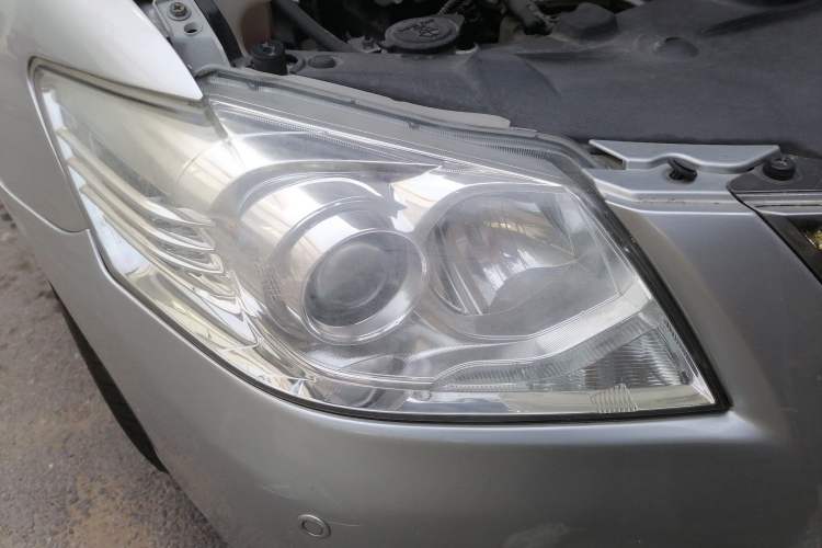 Used Toyota Camry 2011 240G Classic Anniversary Edition Right Front Headlight