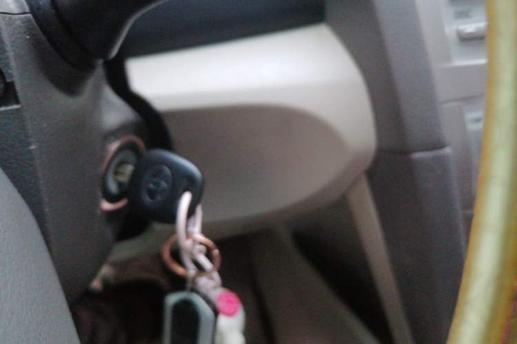 Used Toyota Camry 2011 240G Classic Anniversary Edition Vehicle Key