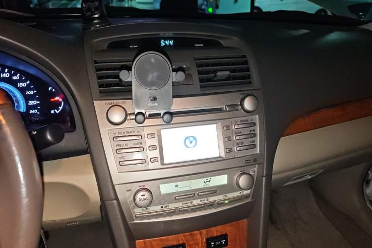 Used Toyota Camry 2011 200G Classic Anniversary Edition Audio And AC Panel