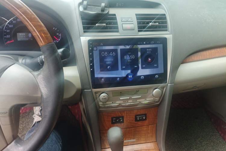 Used Toyota Camry 2011 200G Luxury Anniversary Edition Audio And AC Panel