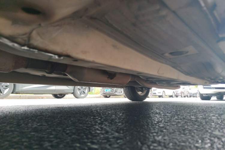 Used Toyota Camry 2011 200G Classic Anniversary Edition Chassis Front Left