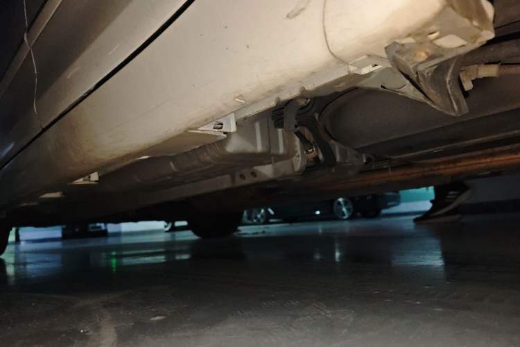 Used Toyota Camry 2011 200G Classic Anniversary Edition Chassis Rear Left