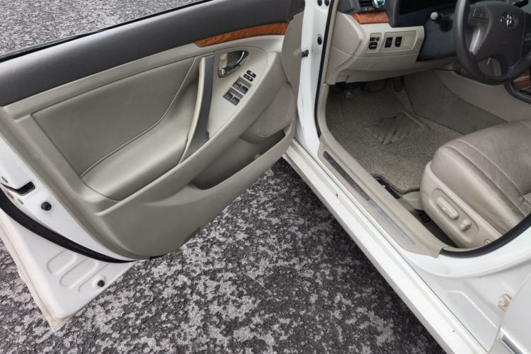 Used Toyota Camry 2011 200G Classic Anniversary Edition Driver Seat