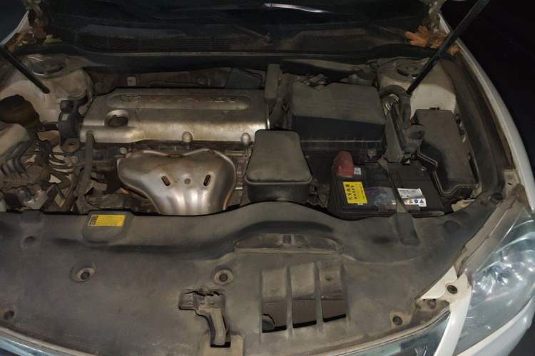 Used Toyota Camry 2011 200G Classic Anniversary Edition Engine Bay Left