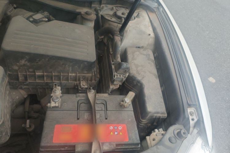 Used Toyota Camry 2011 200G Luxury Anniversary Edition Engine Bay Left