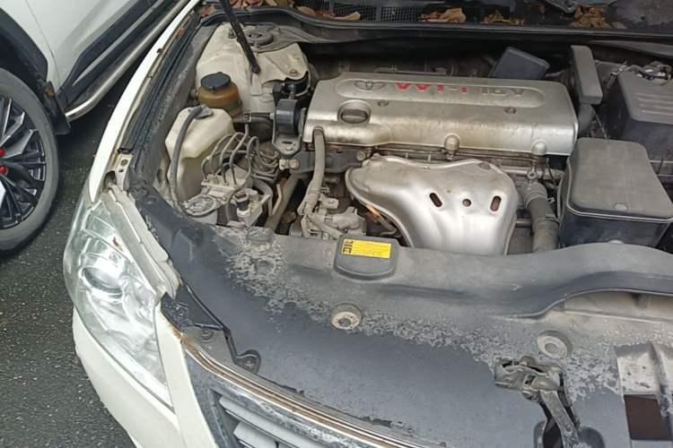Used Toyota Camry 2011 200G Classic Anniversary Edition Engine Bay Right