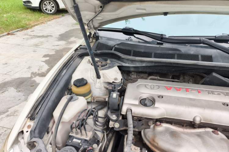 Used Toyota Camry 2011 200G Classic Anniversary Edition Engine Bay Right