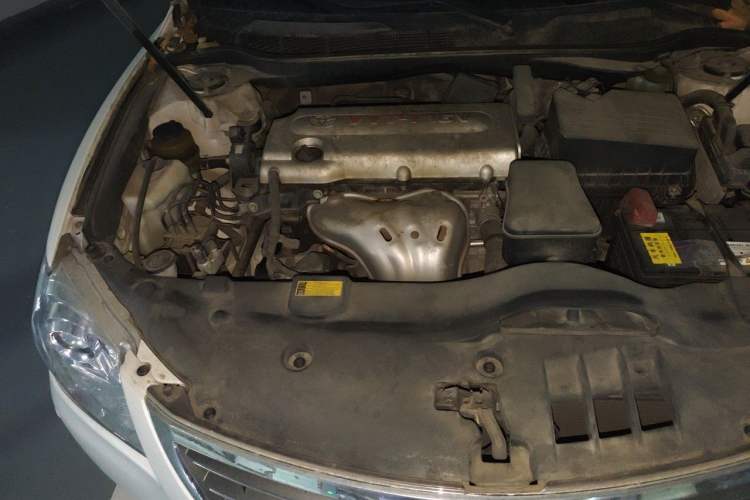 Used Toyota Camry 2011 200G Classic Anniversary Edition Engine Bay Right