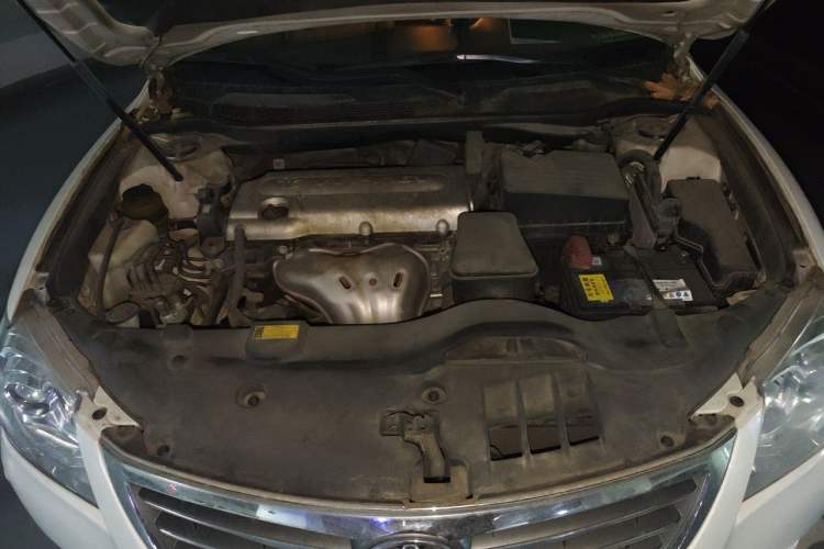 Used Toyota Camry 2011 200G Classic Anniversary Edition Engine Bay