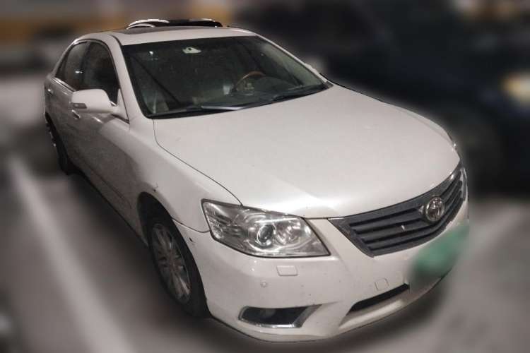 Used Toyota Camry 2011 240G Luxury Anniversary Edition Front Right 45 Deg