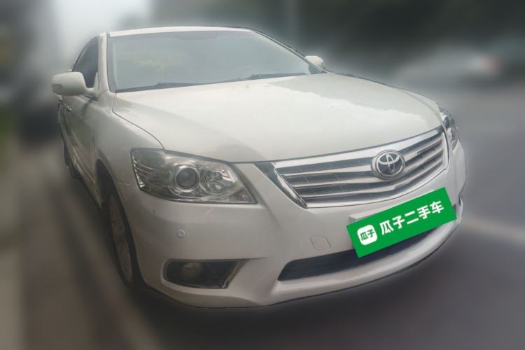 Used Toyota Camry 2011 200G Luxury Anniversary Edition Front Right 45 Deg