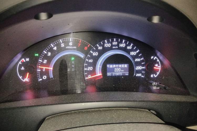 Used Toyota Camry 2011 240G Luxury Anniversary Edition Instrument Cluster