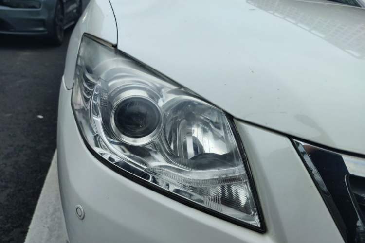 Used Toyota Camry 2011 200G Classic Anniversary Edition Right Front Headlight