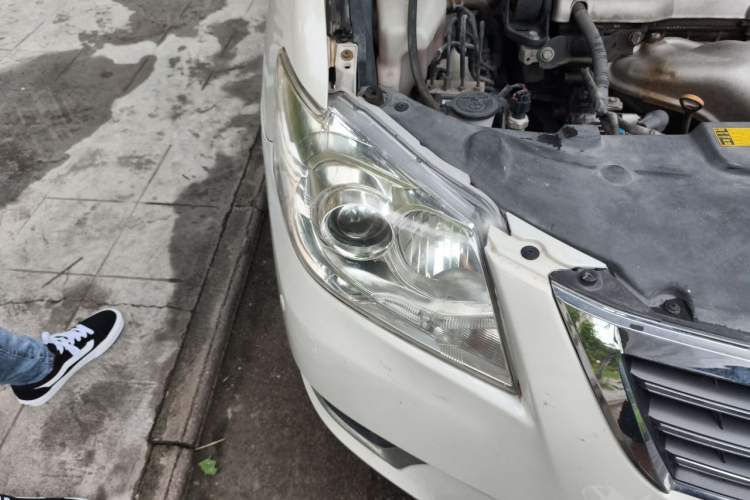 Used Toyota Camry 2011 200G Classic Anniversary Edition Right Front Headlight