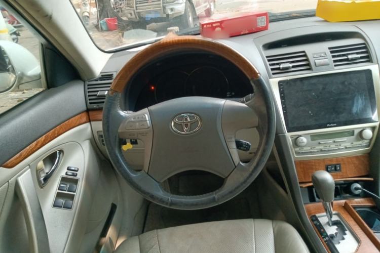 Used Toyota Camry 2011 240G Classic Anniversary Edition Steering Wheel