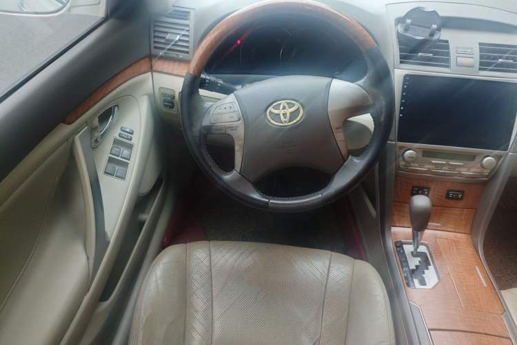 Used Toyota Camry 2011 200G Luxury Anniversary Edition Steering Wheel