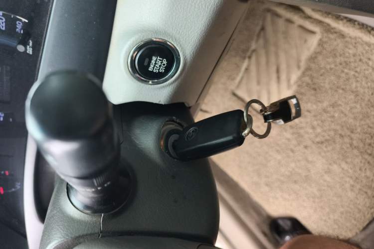 Used Toyota Camry 2011 200G Classic Anniversary Edition Vehicle Key