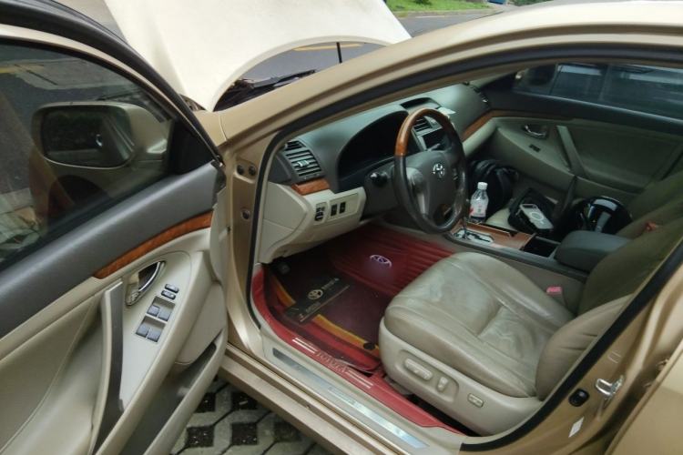 Used Toyota Camry 2011 200G Luxury Anniversary Edition Driver Seat