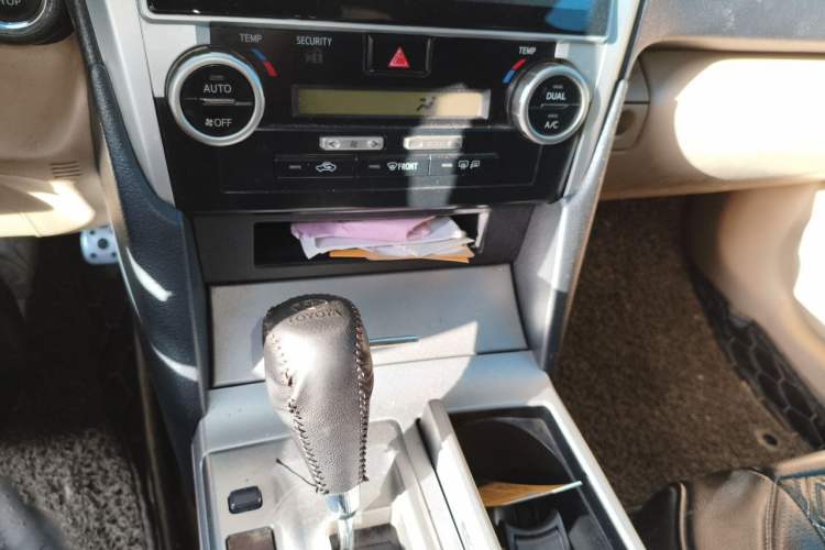 Used Toyota Camry 2012 Junrui 2.5S Activa Navigation Edition Audio And AC Panel
