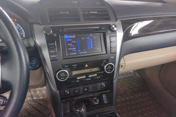 Used Toyota Camry 2012 Luxurious Edition 2.5HG Zunrui Audio And AC Panel