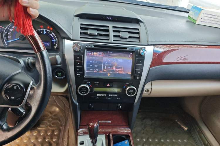 Used Toyota Camry 2012 2.5G Luxury Edition Audio And AC Panel