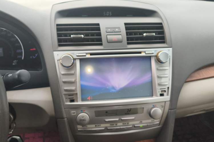 Used Toyota Camry 2012 200G Classic Luxury Edition Audio And AC Panel