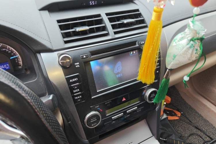 Used Toyota Camry 2012 Junrui 2.0S Radiant Edition Audio And AC Panel