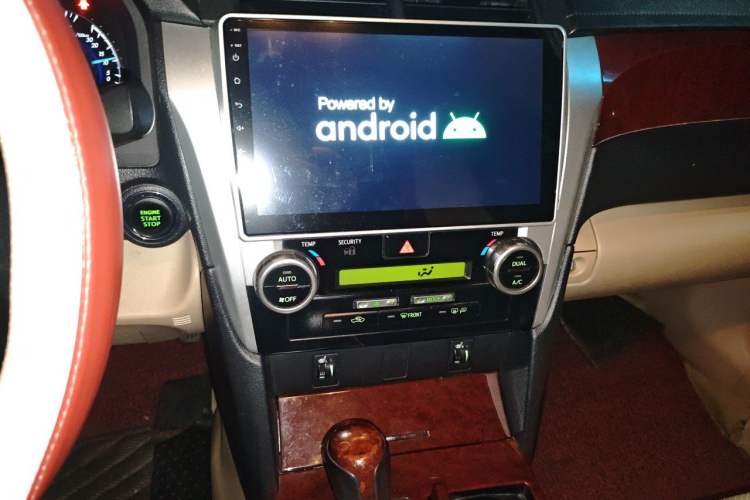 Used Toyota Camry 2012 2.5G Luxury Edition Audio And AC Panel
