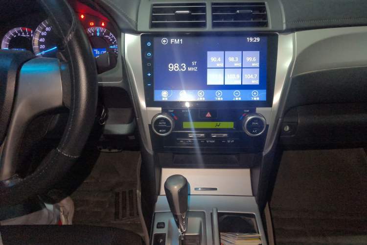 Used Toyota Camry 2012 Junrui 2.0S Radiant Edition Audio And AC Panel