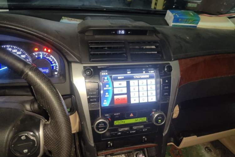 Used Toyota Camry 2012 2.5G Luxury Edition Audio And AC Panel