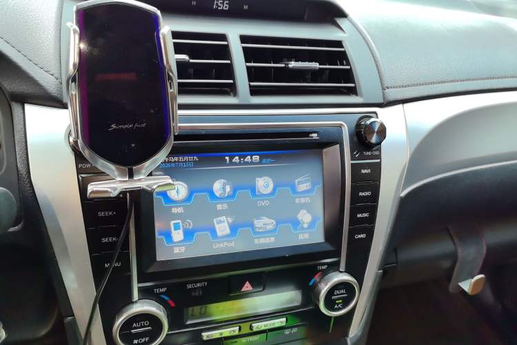 Used Toyota Camry 2012 Junrui 2.0S Radiant Edition Audio And AC Panel