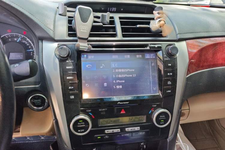 Used Toyota Camry 2012 2.5G Luxury Navigation Edition Audio And AC Panel