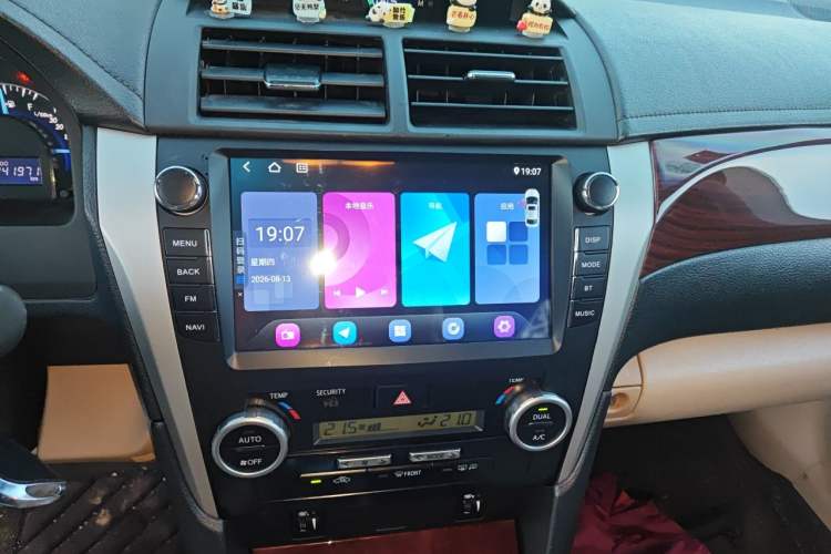 Used Toyota Camry 2012 2.0G Luxury Edition Audio And AC Panel