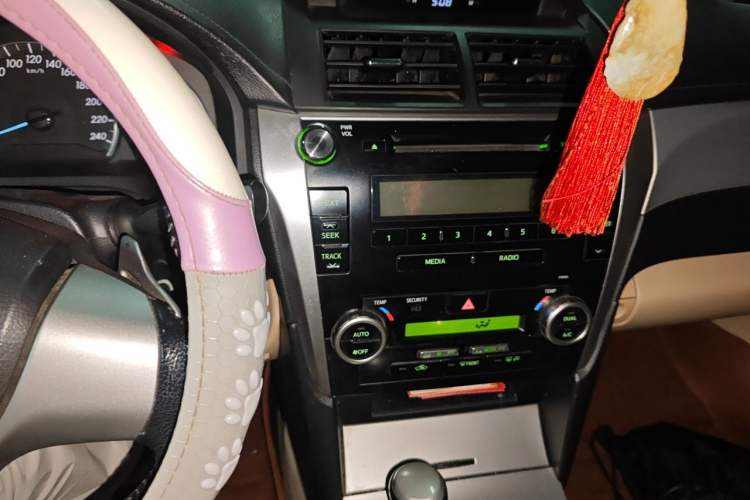 Used Toyota Camry 2012 Junrui 2.0S Radiant Edition Audio And AC Panel