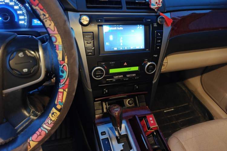 Used Toyota Camry 2012 2.0G Luxury Edition Audio And AC Panel
