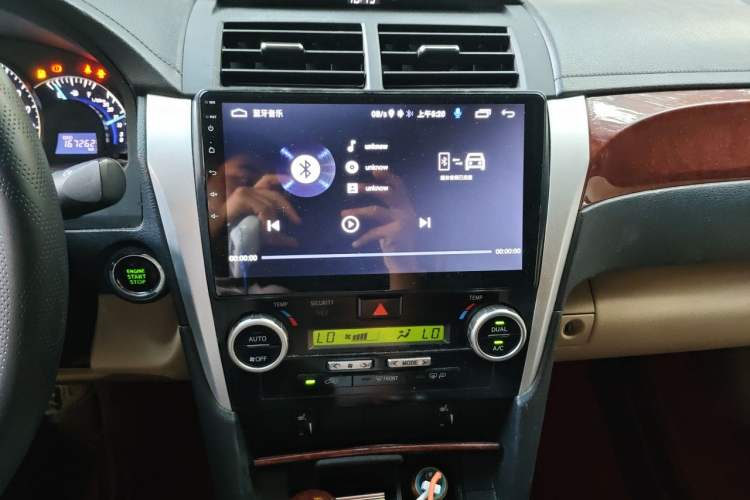 Used Toyota Camry 2012 2.5G Luxury Edition Audio And AC Panel